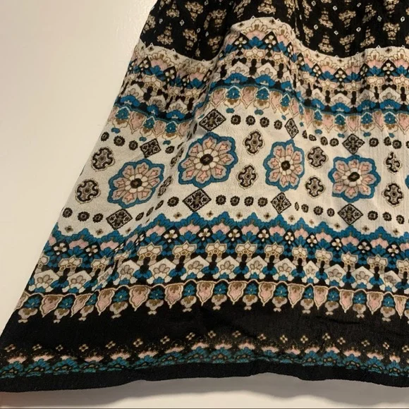 Eclipse | Patterned Tank Top - Picture 4 of 13